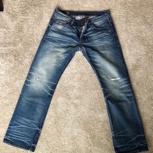 Men’s cult of individuality jeans